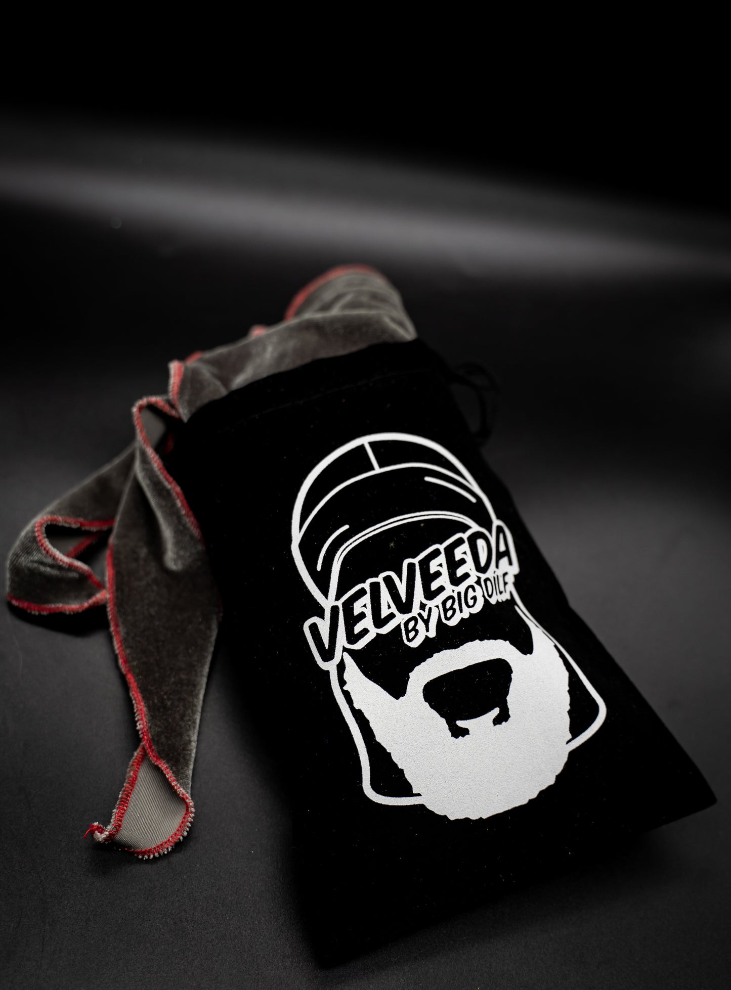 Grey Velveeda